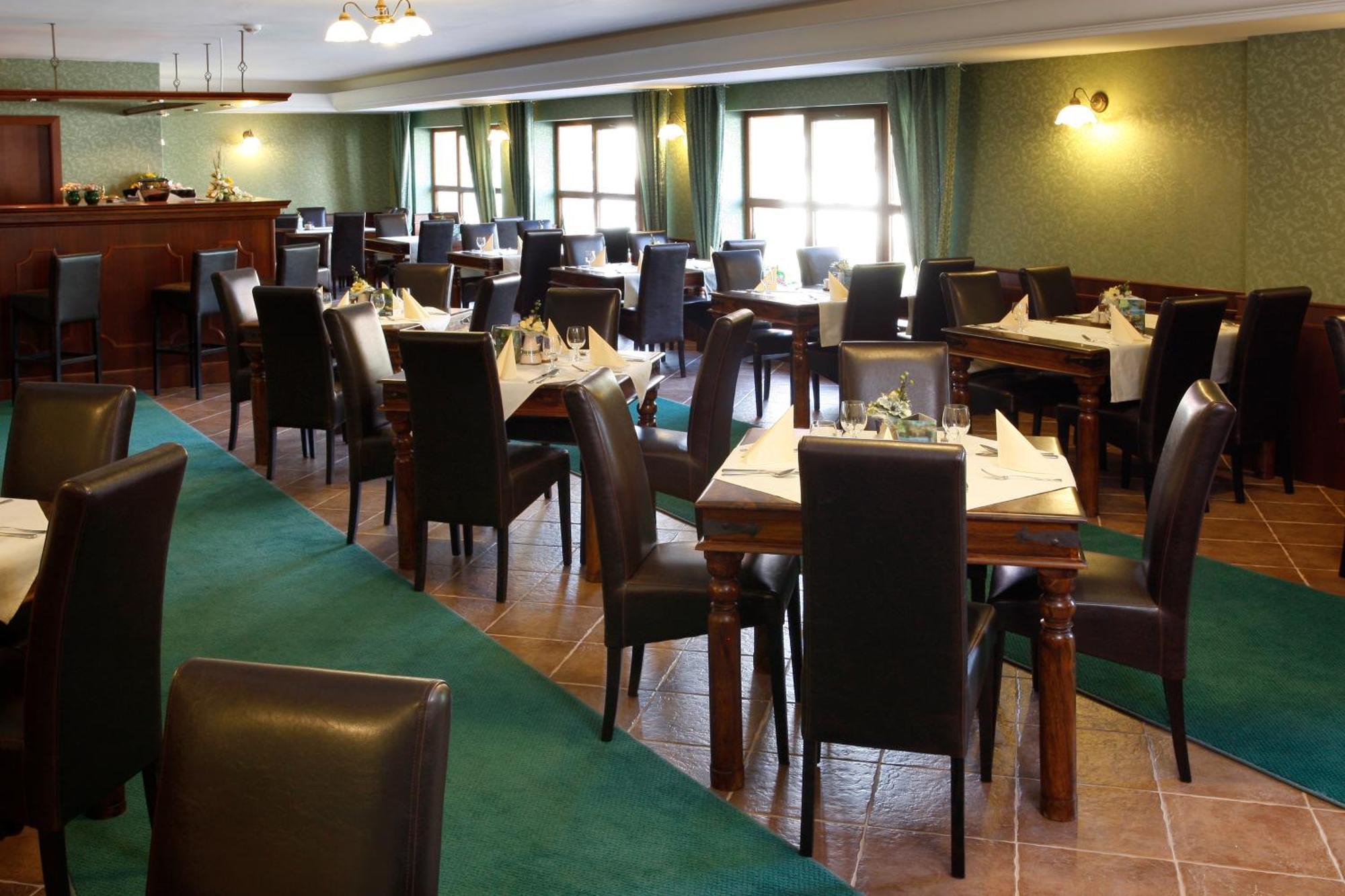 Hotel Majolika Modra Dış mekan fotoğraf