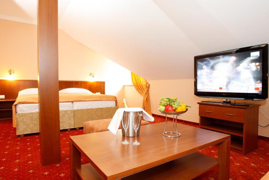 Hotel Majolika Modra Oda fotoğraf