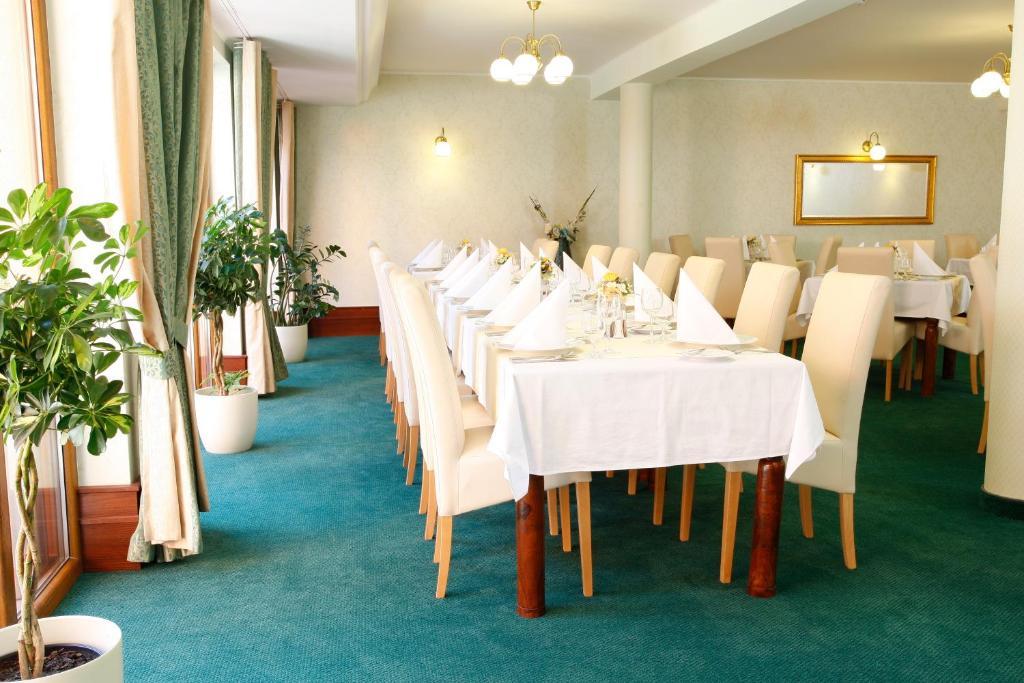Hotel Majolika Modra Dış mekan fotoğraf