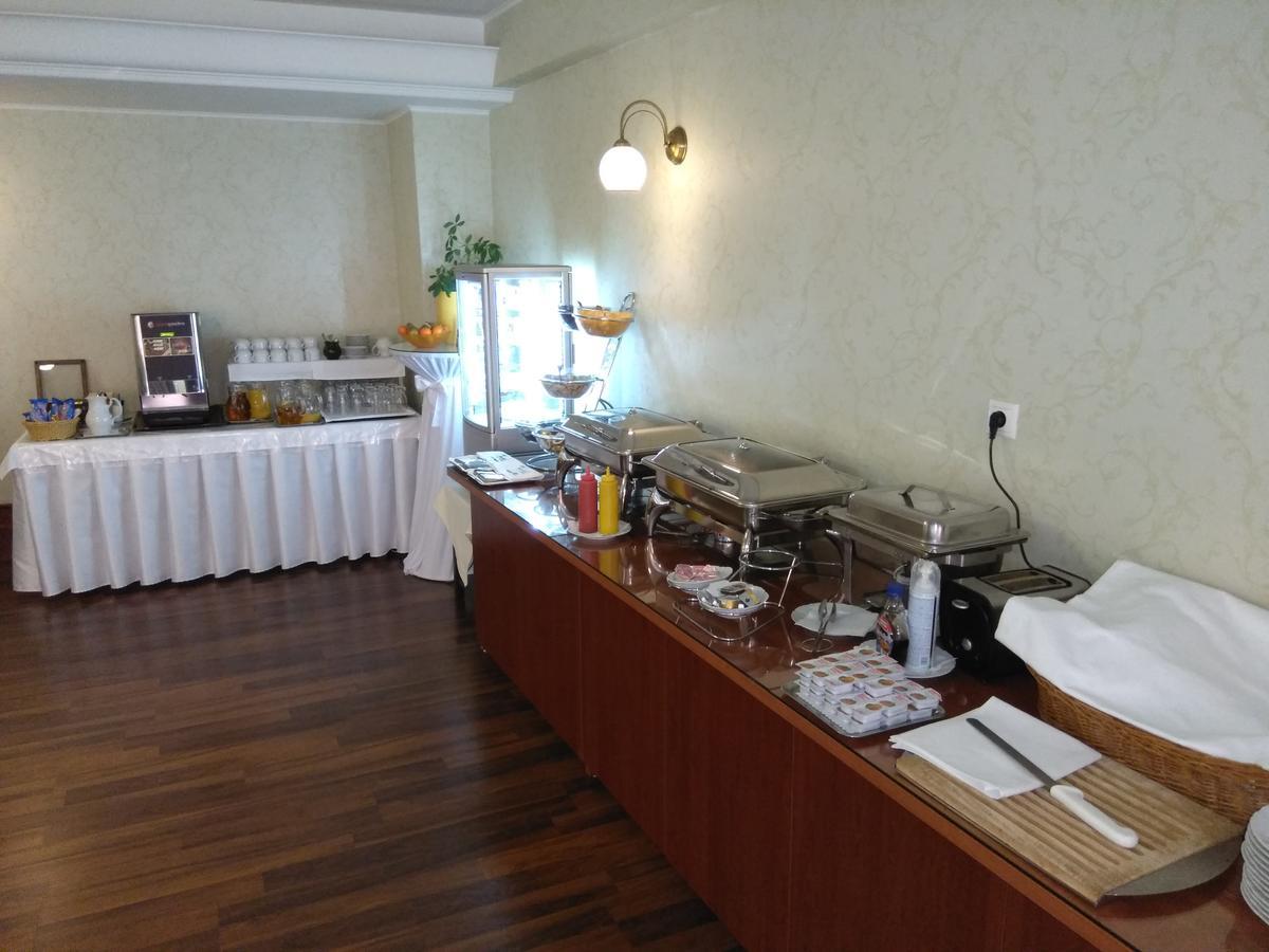 Hotel Majolika Modra Dış mekan fotoğraf