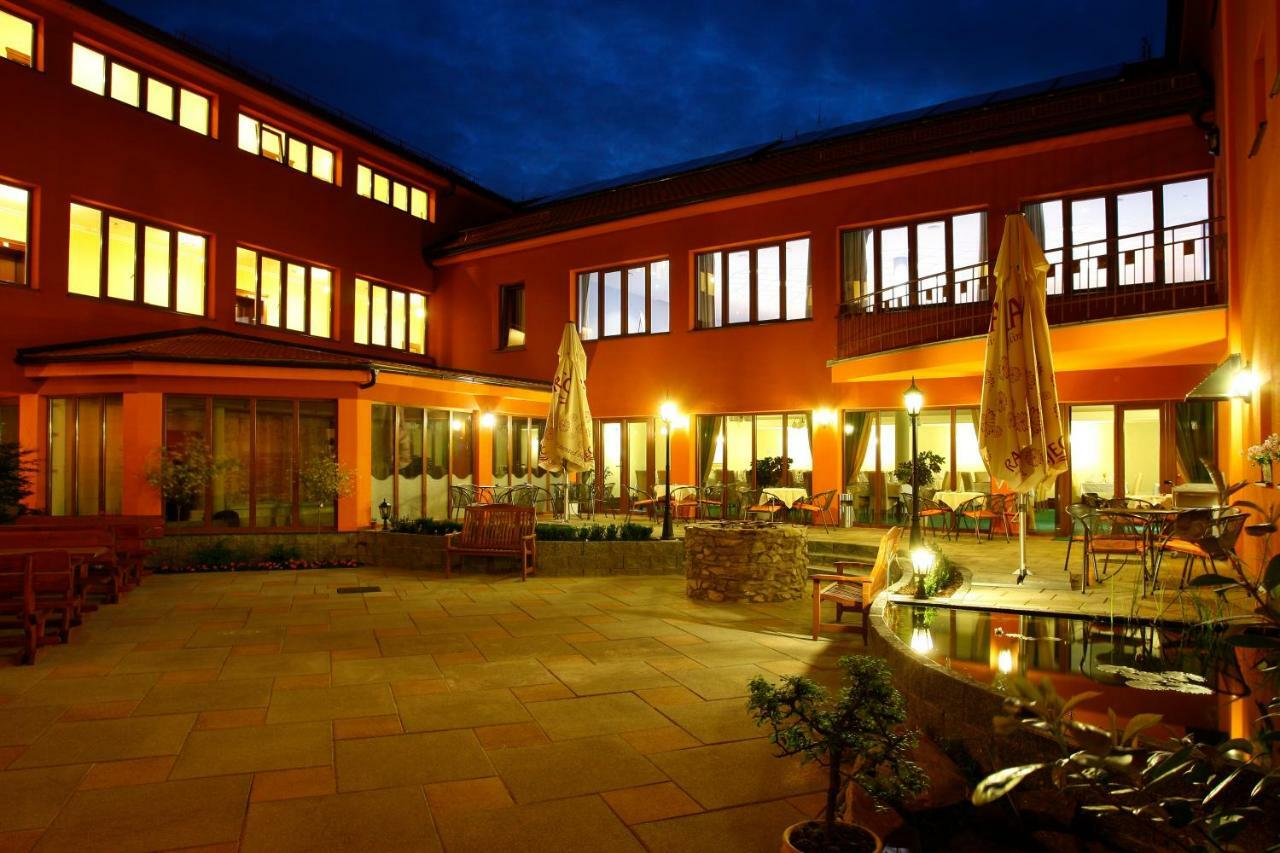 Hotel Majolika Modra Dış mekan fotoğraf